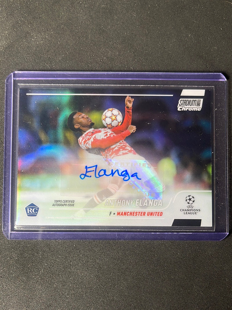 2021-22 Topps Stadium Club Chrome UEFA Champions League Anthony Elanga Chrome Autograph