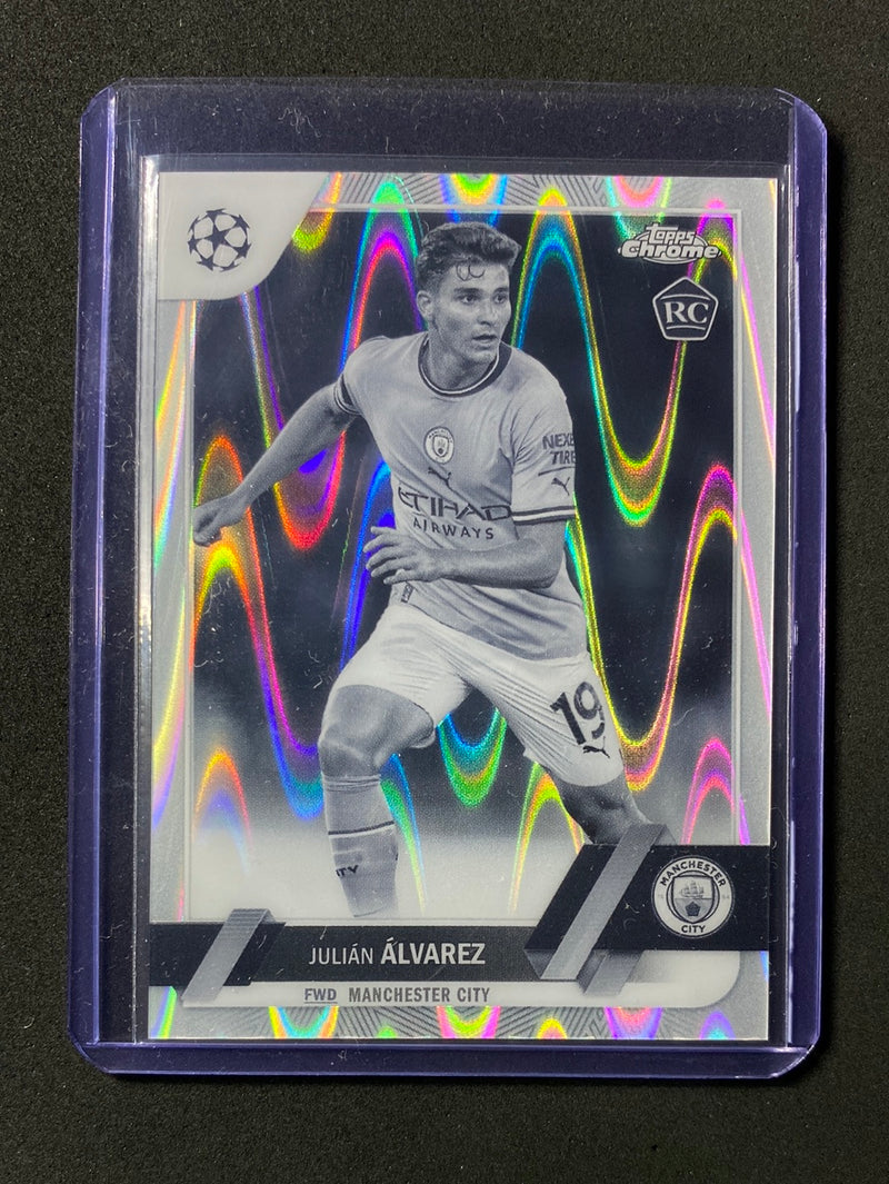 2022-23 Topps Chrome UEFA Club Competitions Julian Alvarez Ray Wave