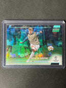 2021-22 Topps Stadium Club Chrome UEFA Champions League Kevin De Bruyne Aqua/Green Electric Charge Refractor 25/199