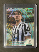 2021-22 Topps Stadium Club Chrome UEFA Champions League Dusan Vlahovic Aqua Wave Refractor 201/250