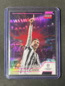 2021-22 Topps Stadium Club Chrome UEFA Champions League Federico Chiesa Pink/Red Electric Charge Refractor