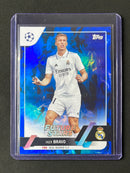 2022-23 Topps UEFA Club Competitions Iker Bravo Blue Inferno Foil 55/125