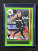 2021-22 Panini NBA Hoops Donte Divincenzo Neon Green