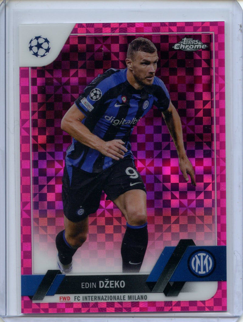 2022-23 Topps Chrome UEFA Edin Dzeko Pink X-Fractor 43/250