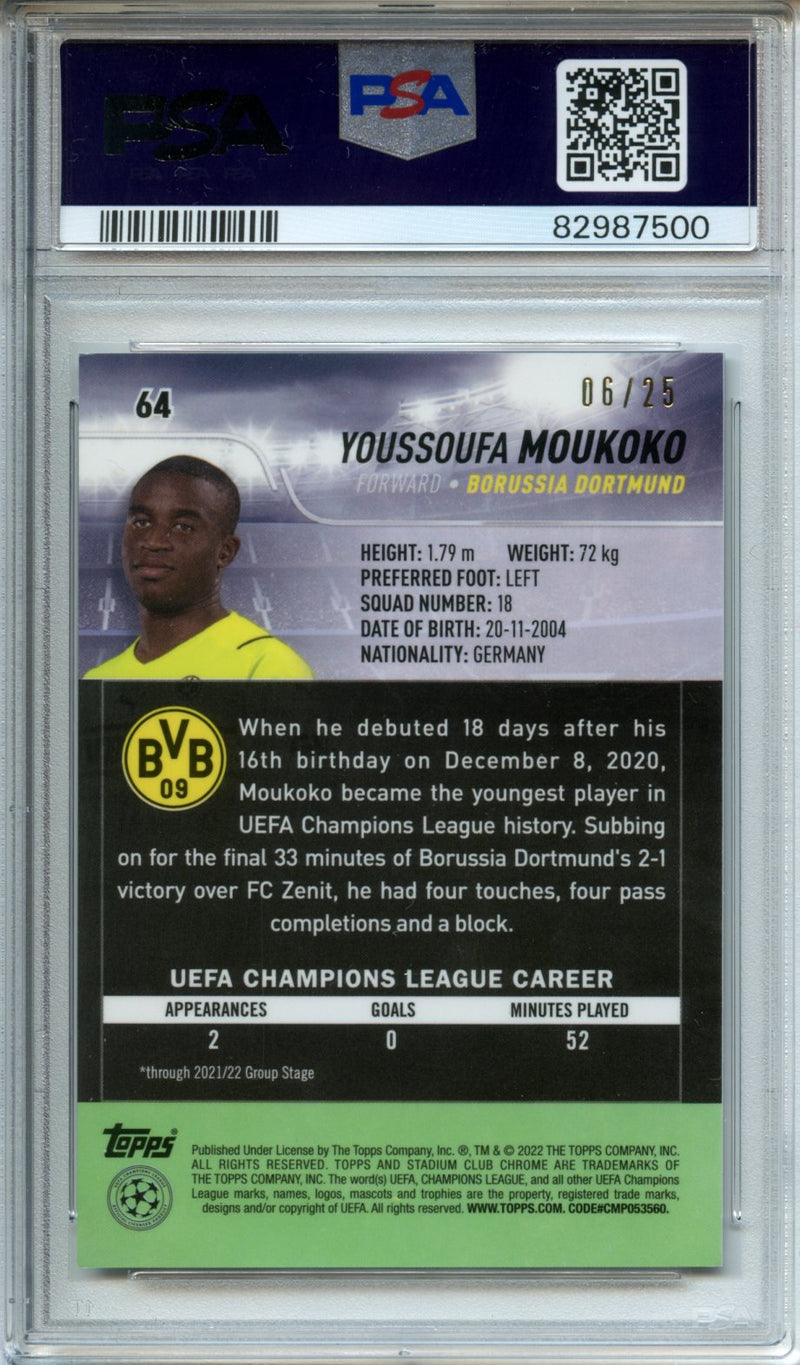 2021-22 Topps Stadium Club UEFA Champions League Youssoufa Moukoko Orange Wave Refractor 6/25