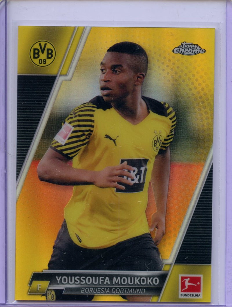 2021-22 Topps Chrome Bundesliga Soccer Youssoufa Moukoko Gold Refractor 37/50