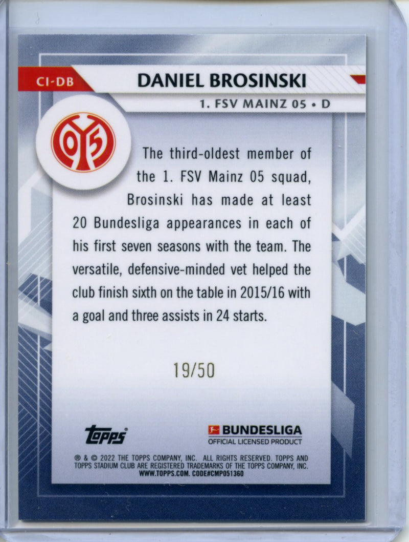 2021-22 Topps Bundesliga Stadium Club Chrome Daniel Brosinski Club Icon Gold Refractor 19/50