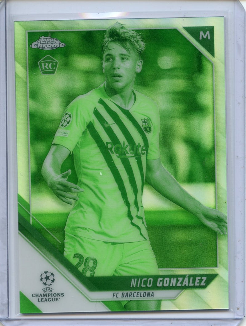 2021-22 Topps Chrome UEFA CL Nico Gonzalez Night Vision Refractor 2/225