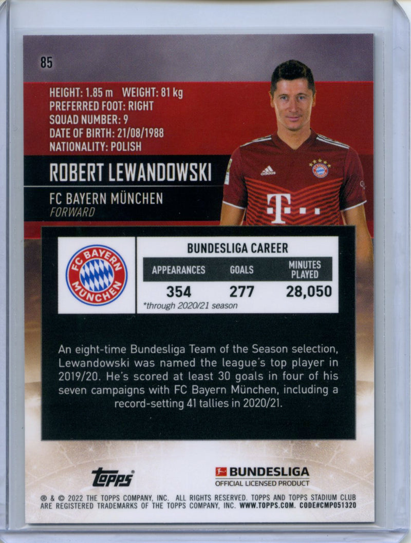 2021-22 Topps Bundesliga Stadium Club Chrome Robert Lewandowski