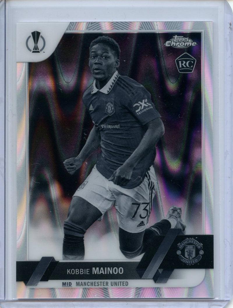 2022-23 Topps Chrome UEFA Kobbie Mainoo Black & White Ray Wave