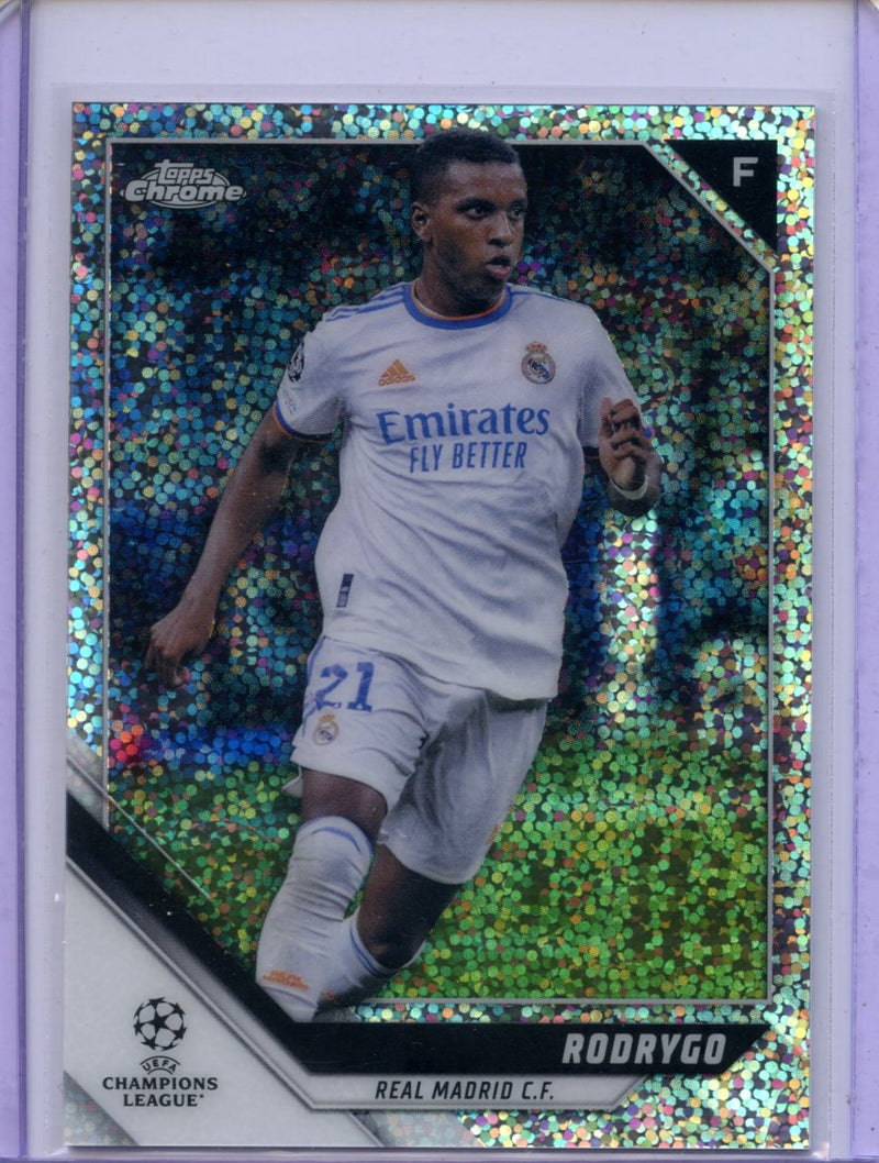 2021-22 Topps Chrome UEFA CL Rodrygo Speckle Refractor