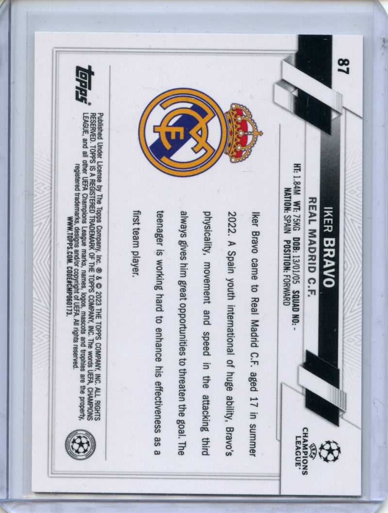 2022-23 Topps Chrome UEFA Iker Bravo Black & White Ray Wave