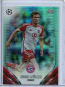2023-24 Topps Chrome UEFA Thomas Muller Aqua Prism Refractor