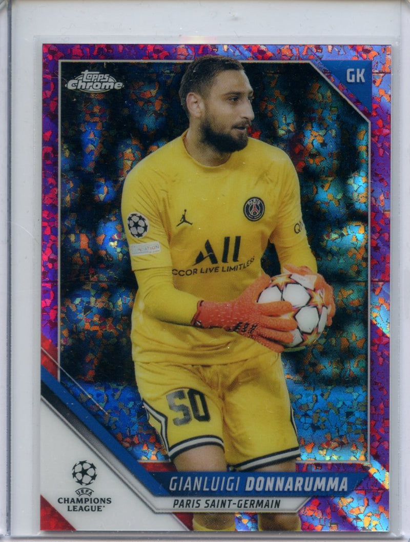 2021-22 Topps Chrome UEFA CL Gianluigi Donnarumma Pink Mini-Diamond 125/175