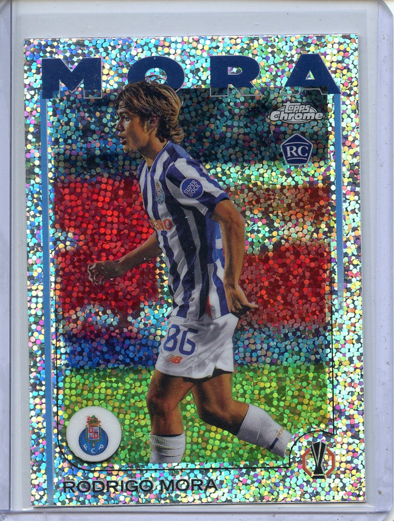 2024-25 Topps Chrome UEFA Club Comps Rodrigo Mora Speckle