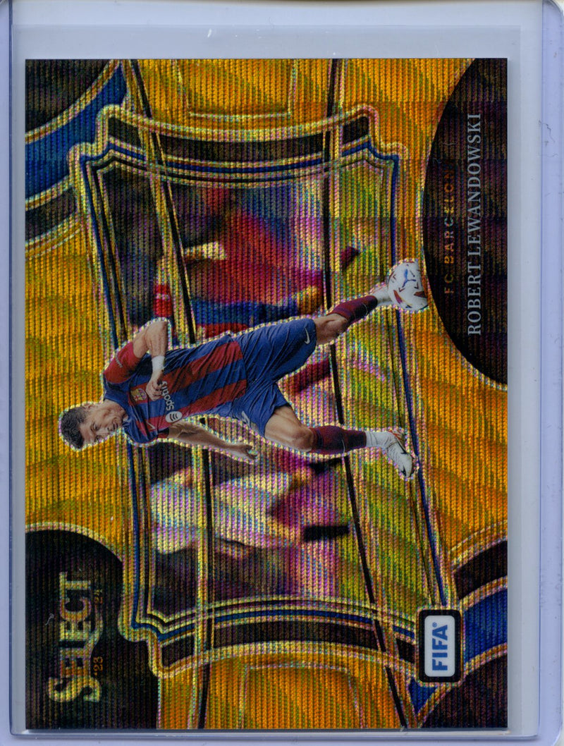 2023-24 Panini Select La Liga Robert Lewandowski Field Level Gold Wave 3/10