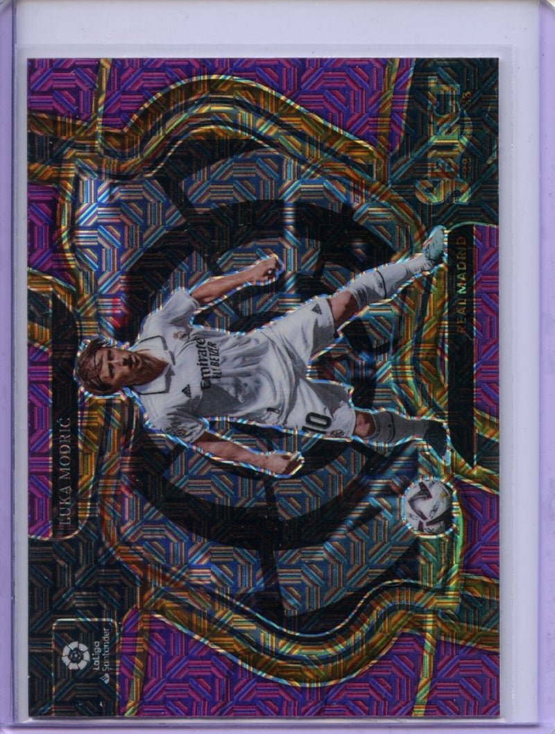 2022-23 Panini Select La Liga Luka Modric Field Level Purple Mojo