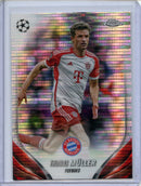 2023-24 Topps Chrome UEFA Thomas Muller Pulsar Refractor