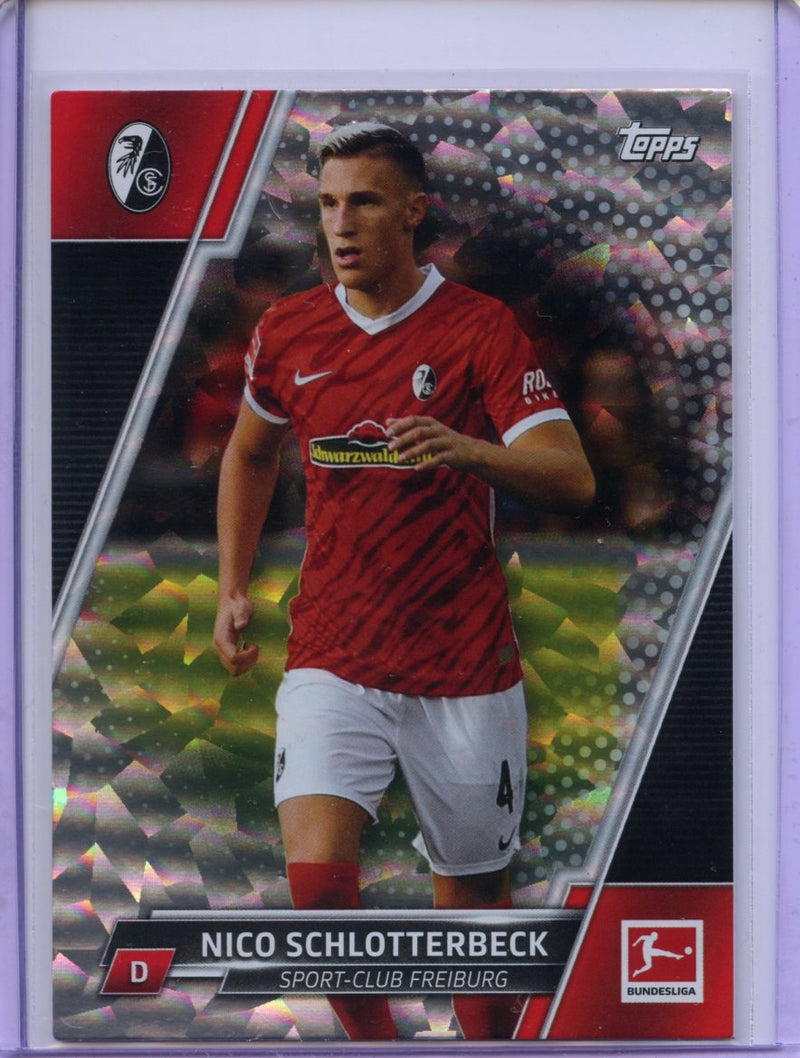 2021-22 Topps Bundesliga Soccer Nico Schlotterbeck Speckle Foil