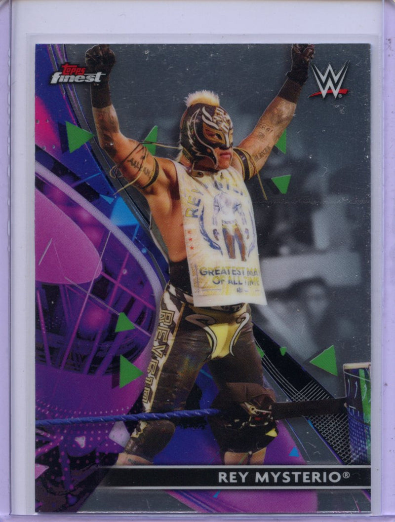 2021 Topps Finest WWE Rey Mysterio