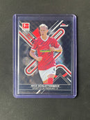 2021-22 Topps Finest Bundesliga Nico Schlotterbeck Black Wave Refractor 69/199