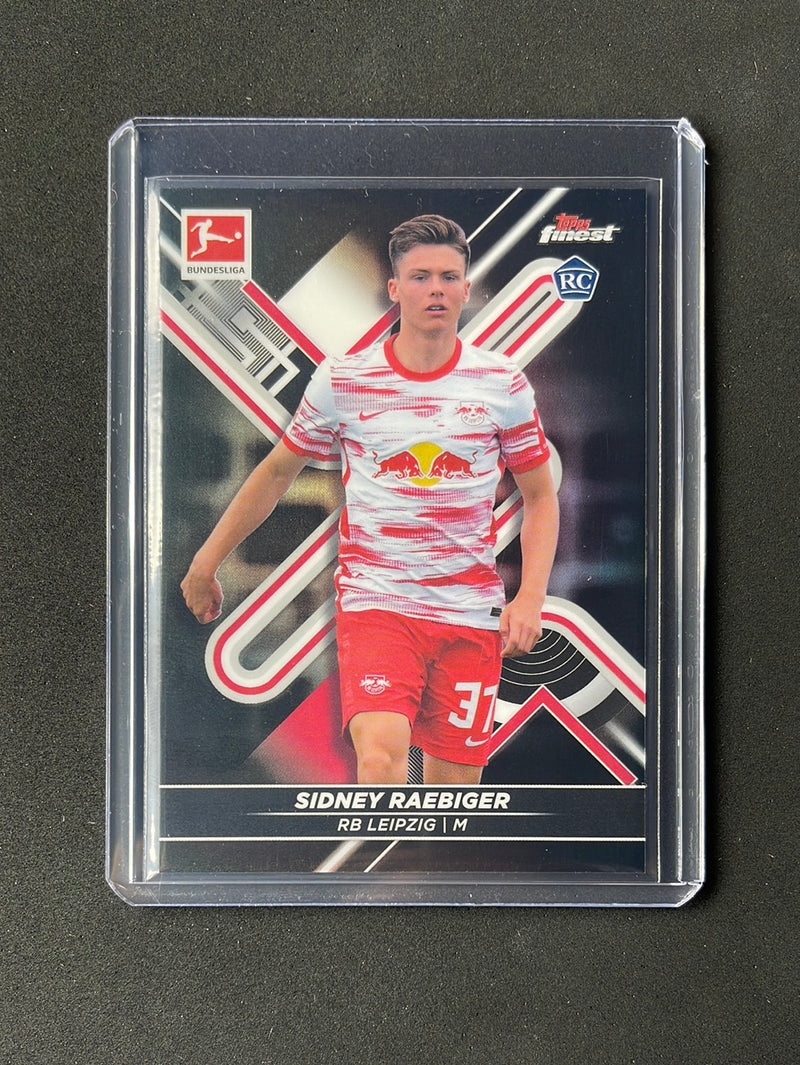 2021-22 Topps Finest Bundesliga Sidney Raebiger Black Refractor 88/199