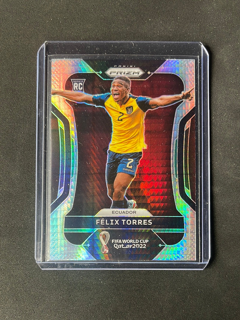 2022 Panini Prizm FIFA World Cup Qatar Felix Torres Hyper Prizm