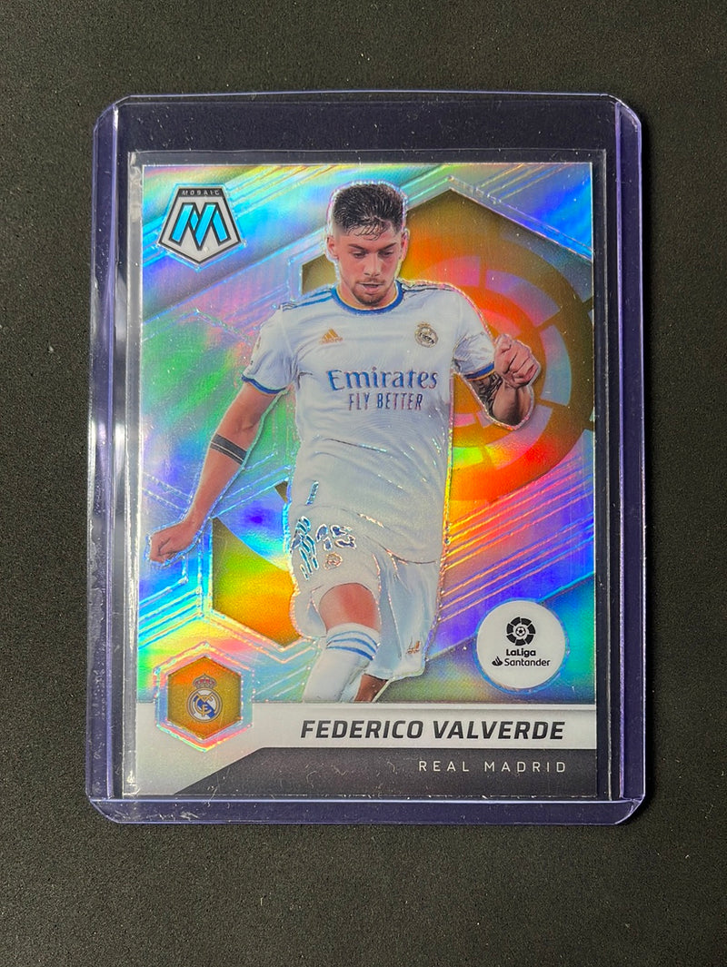 2021-22 Panini Mosaic La Liga Federico Valverde Holo