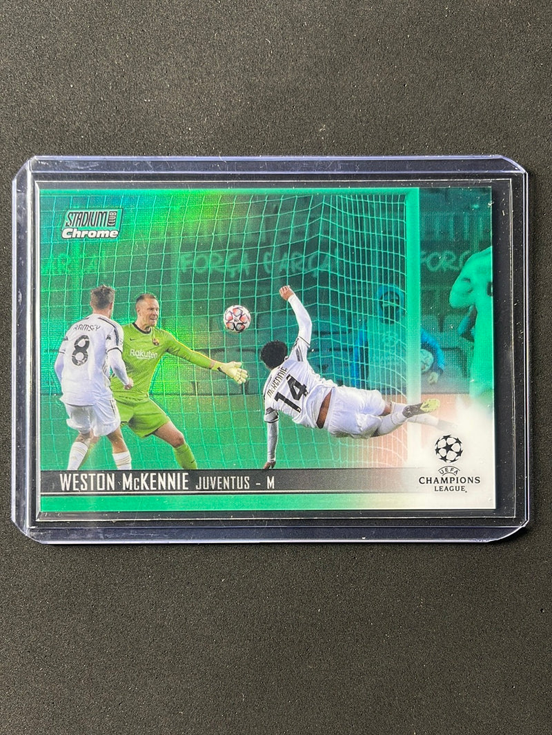 2020-21 Topps Stadium Club Chrome UEFA Champions League Weston McKennie Green Refractor 1/99