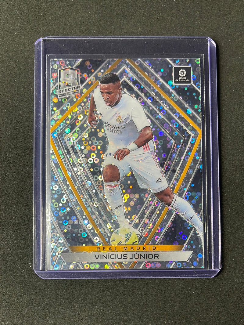 2020-21 Panini Chronicles Vinicius Junior Spectra La Liga Silver Circles