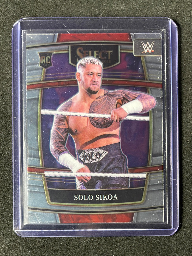 2022 Panini Select WWE Solo Sikoa Concourse