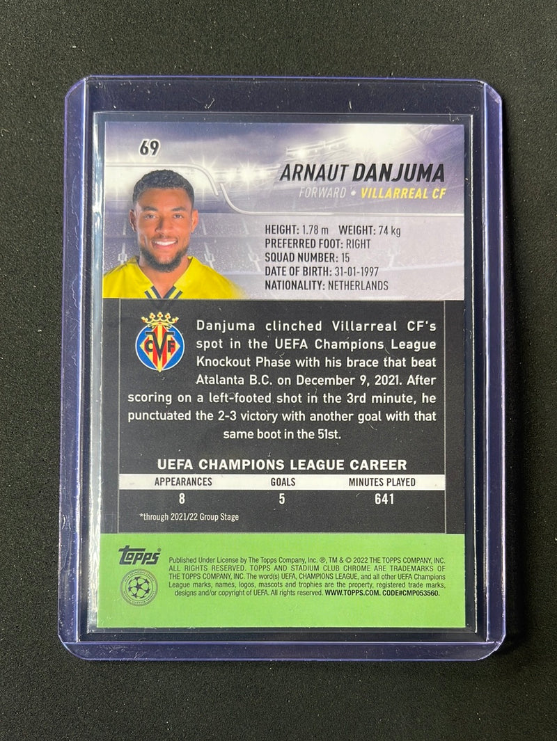 2021-22 Topps Stadium Club Chrome UEFA Champions League Arnaut Danjuma Pink/Red Electric Charge Refractor