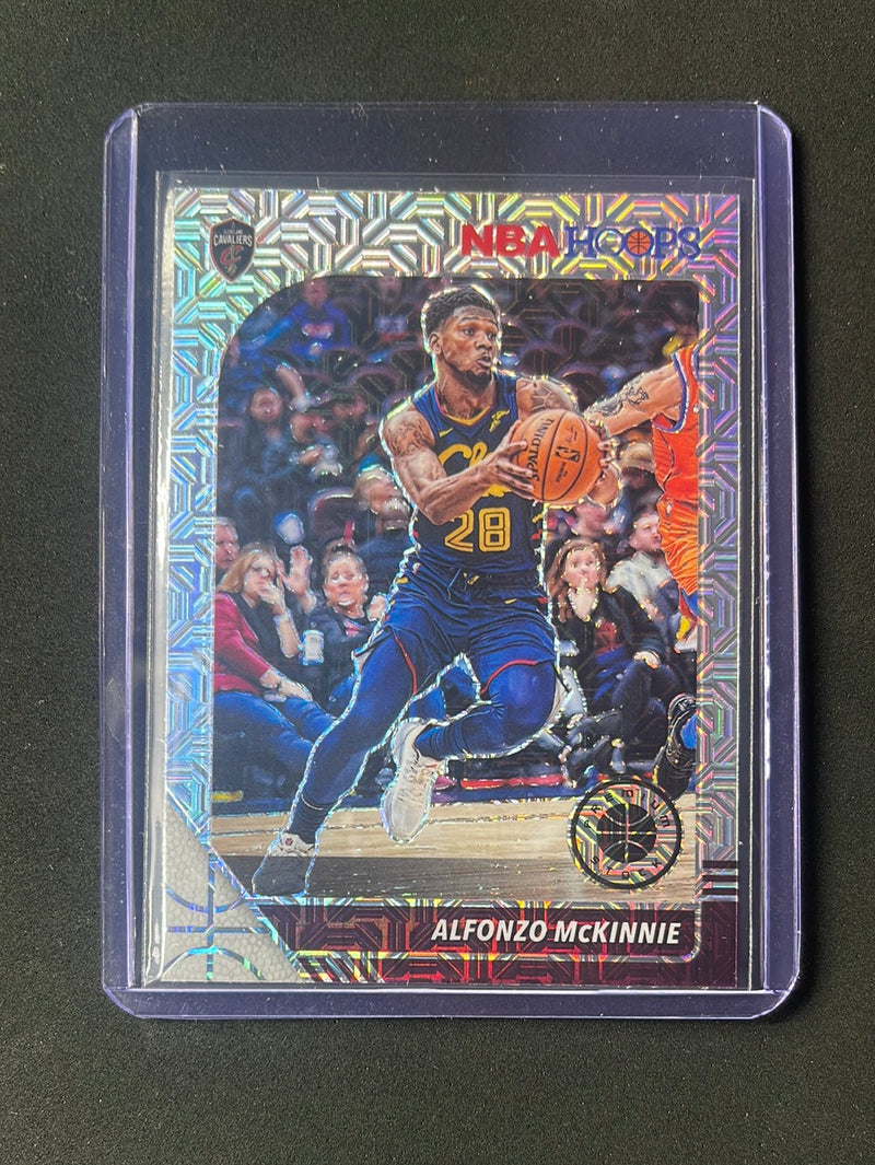 2019-20 Hoops Premium Alfonzo McKinnie Mojo