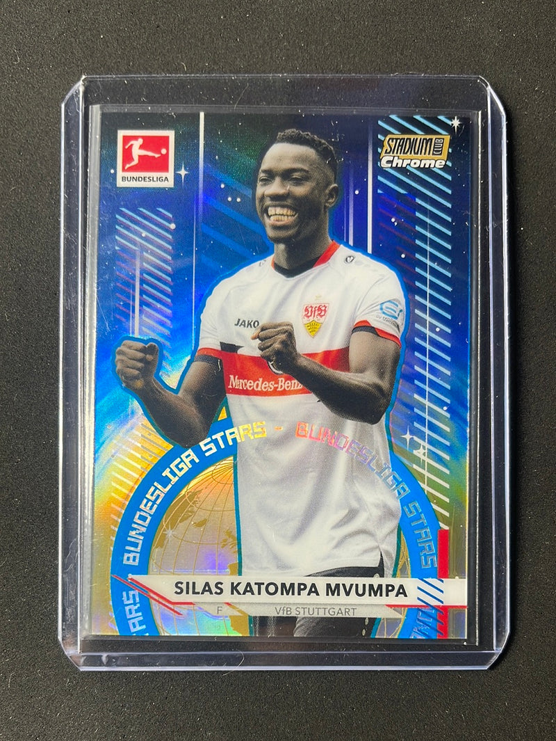 2021-22 Topps Bundesliga Stadium Club Chrome Silas Katompa Mvumpa Bundesliga Stars Gold Refractor 44/50