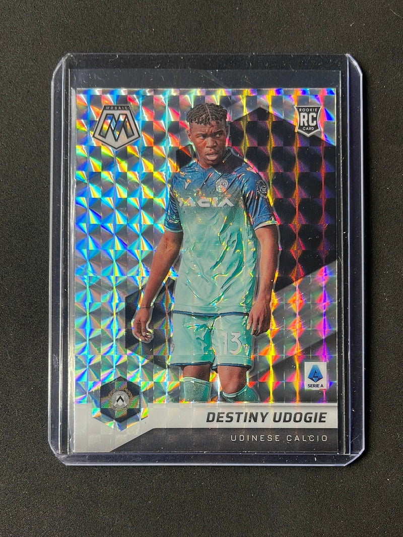 2021-22 Panini Mosaic Serie A Destiny Udogie Mosaic