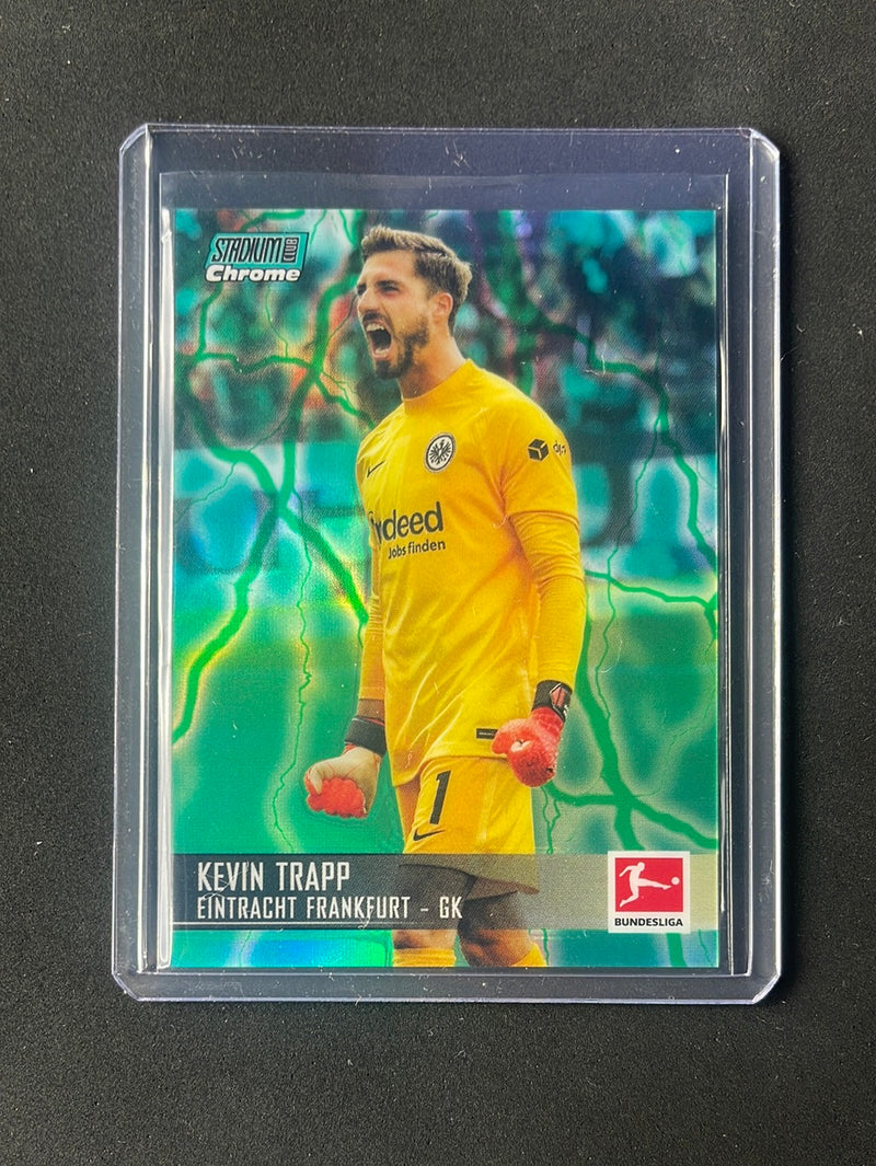2021-22 Topps Bundesliga Stadium Club Chrome Kevin Trapp Aqua/Green Electric 15/175